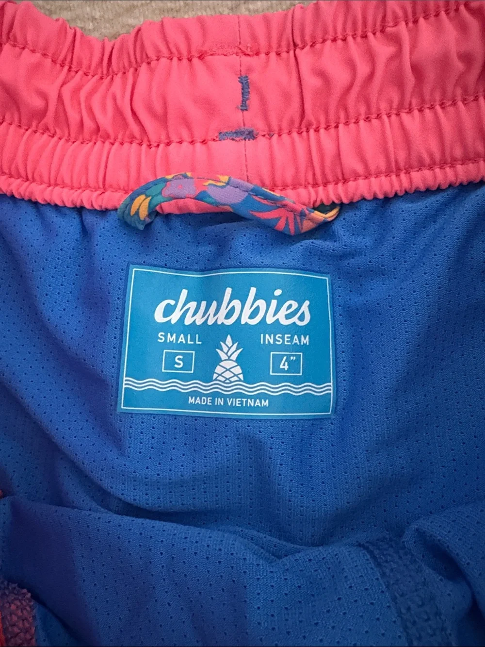 chubbies swim trunks